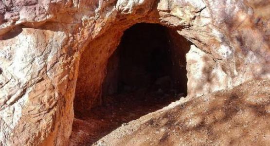 Cave Entrance by Michael Coghlan from Flickr Cave Entrance by Michael Coghlan from Flickr
