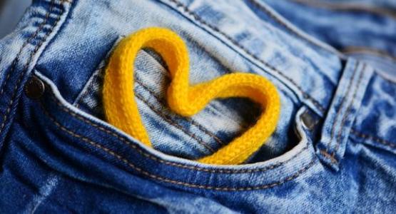 Jeans Pocket - Pixabay.com; congerdesign Jeans Pocket - Pixabay.com; congerdesign